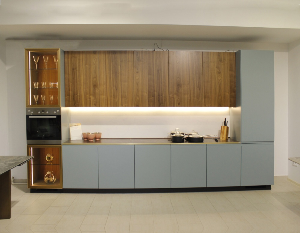 Новая кухня в современном стиле по низкой цене!